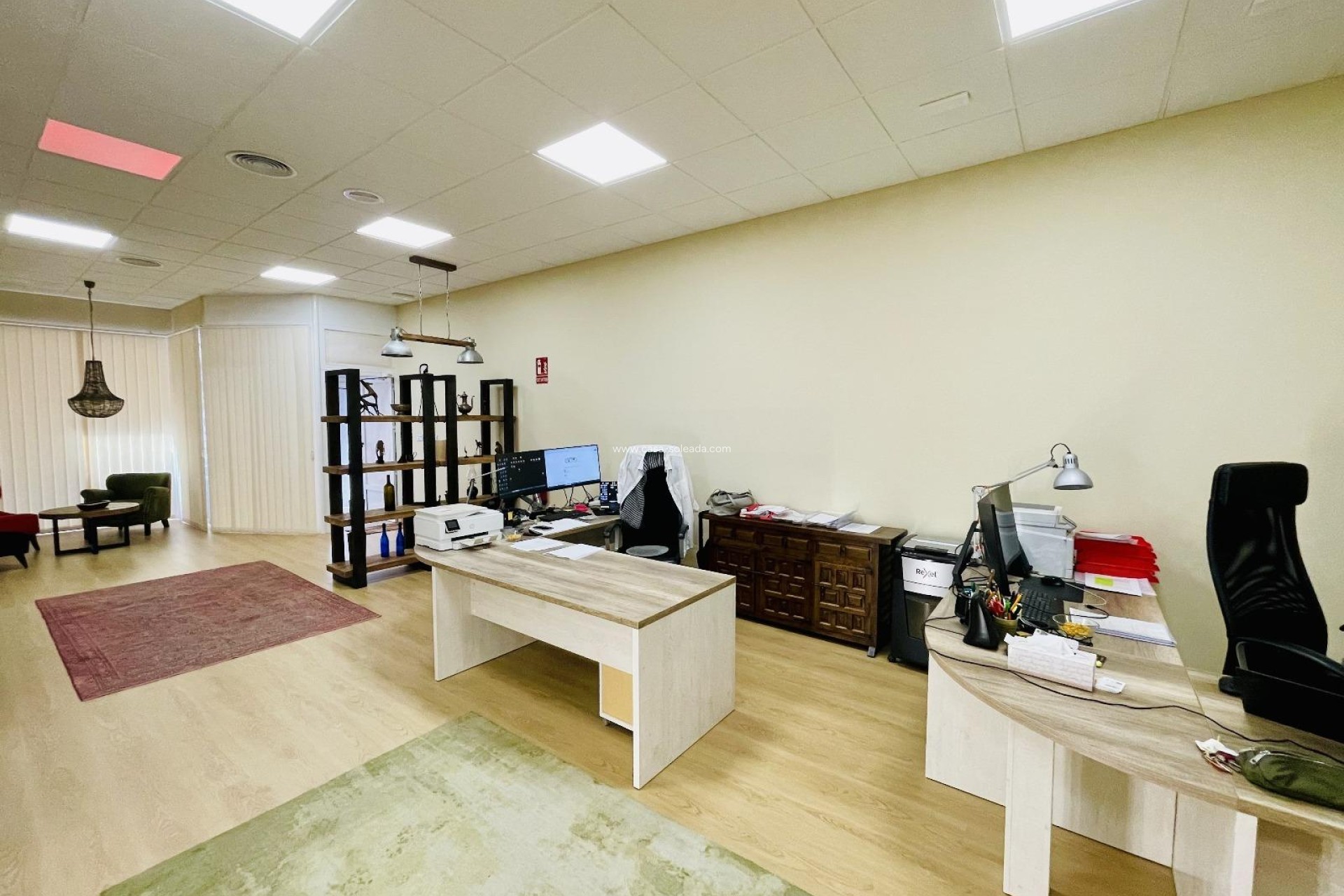 Reventa - Comercial - Torrevieja - Center