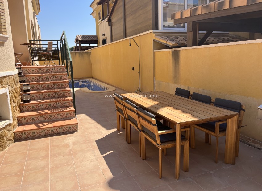 Reventa - Villa - Benferri - Inland