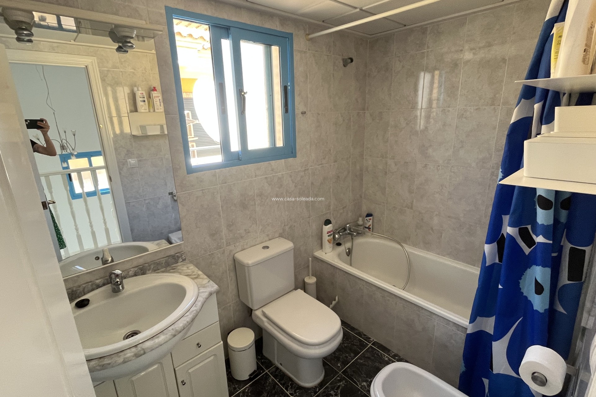 Reventa - Villa - Benferri - Inland