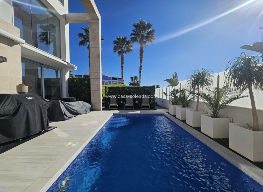 Reventa - Villa - Cabo Roig