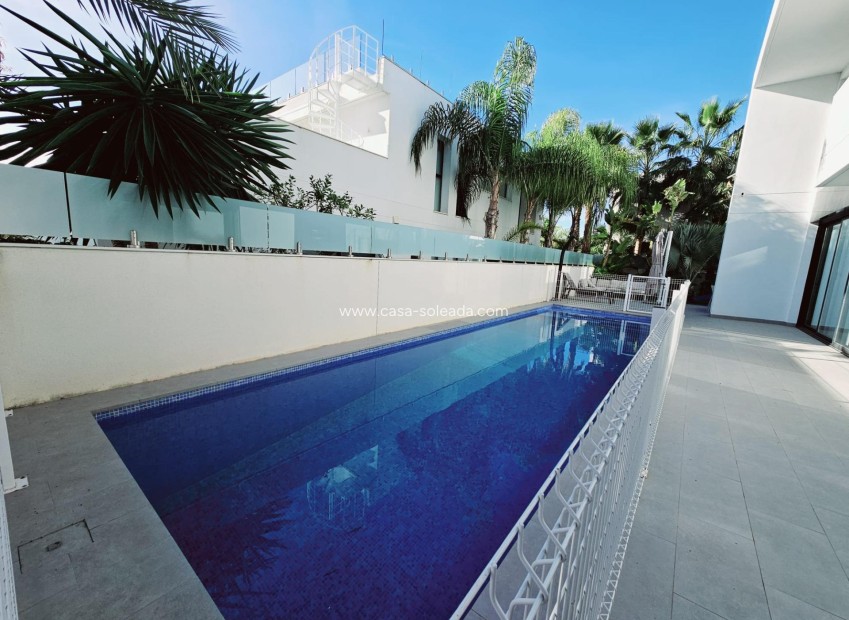 Reventa - Villa - Ciudad Quesada - Costa Blanca