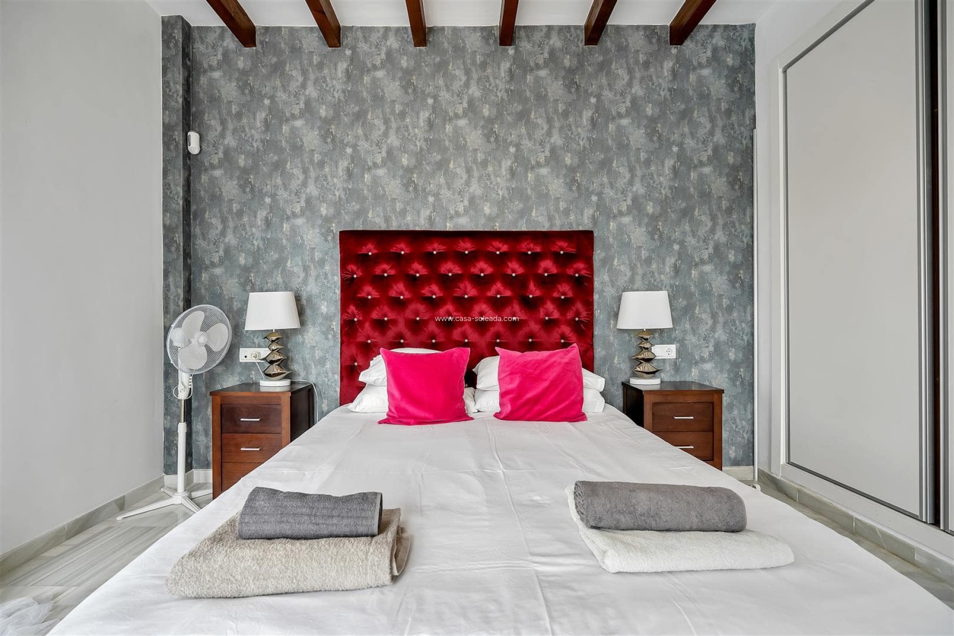Reventa - Villa - El Valle Golf Resort - Inland
