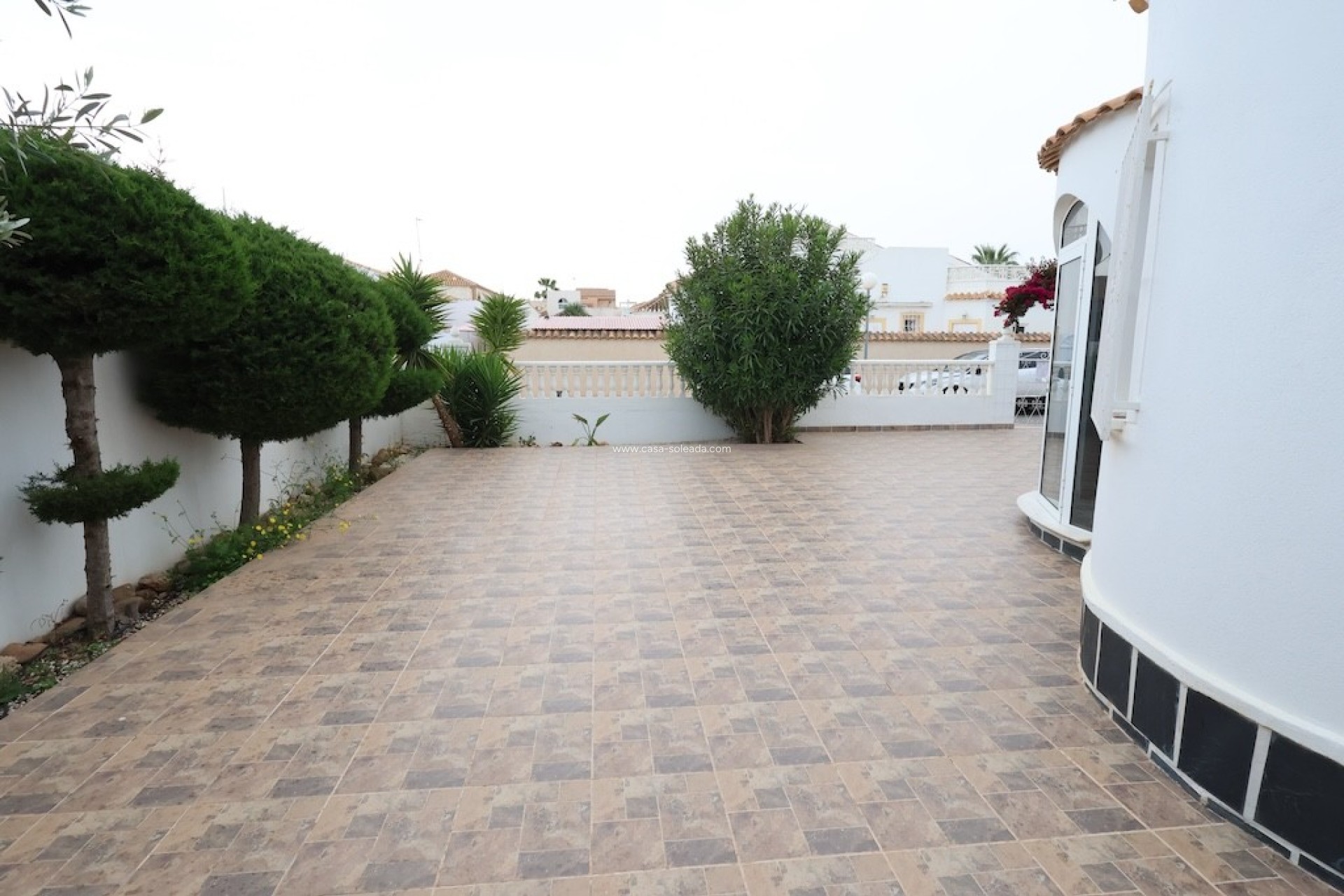 Reventa - Villa - La Florida - Inland