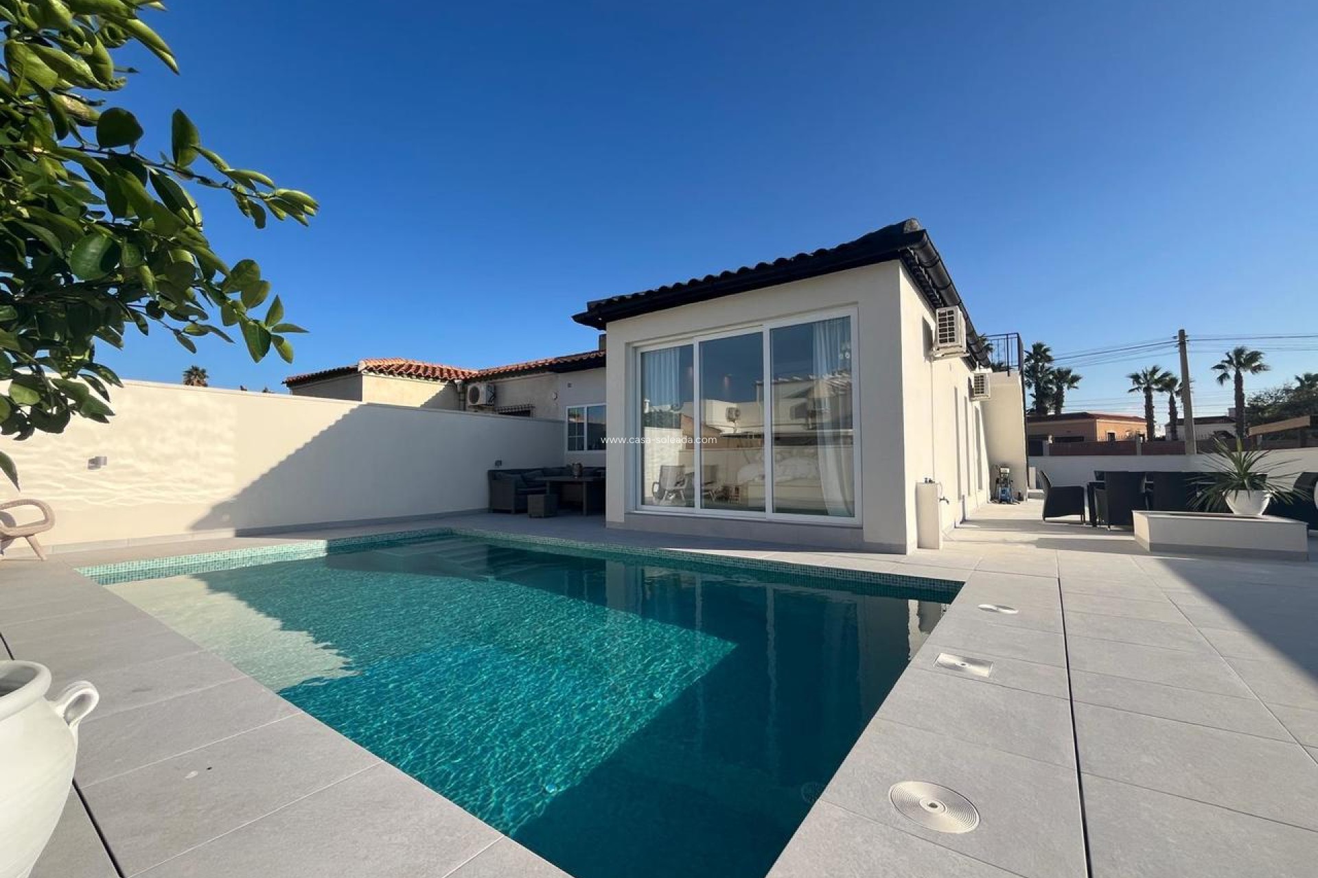 Reventa - Villa - La Siesta