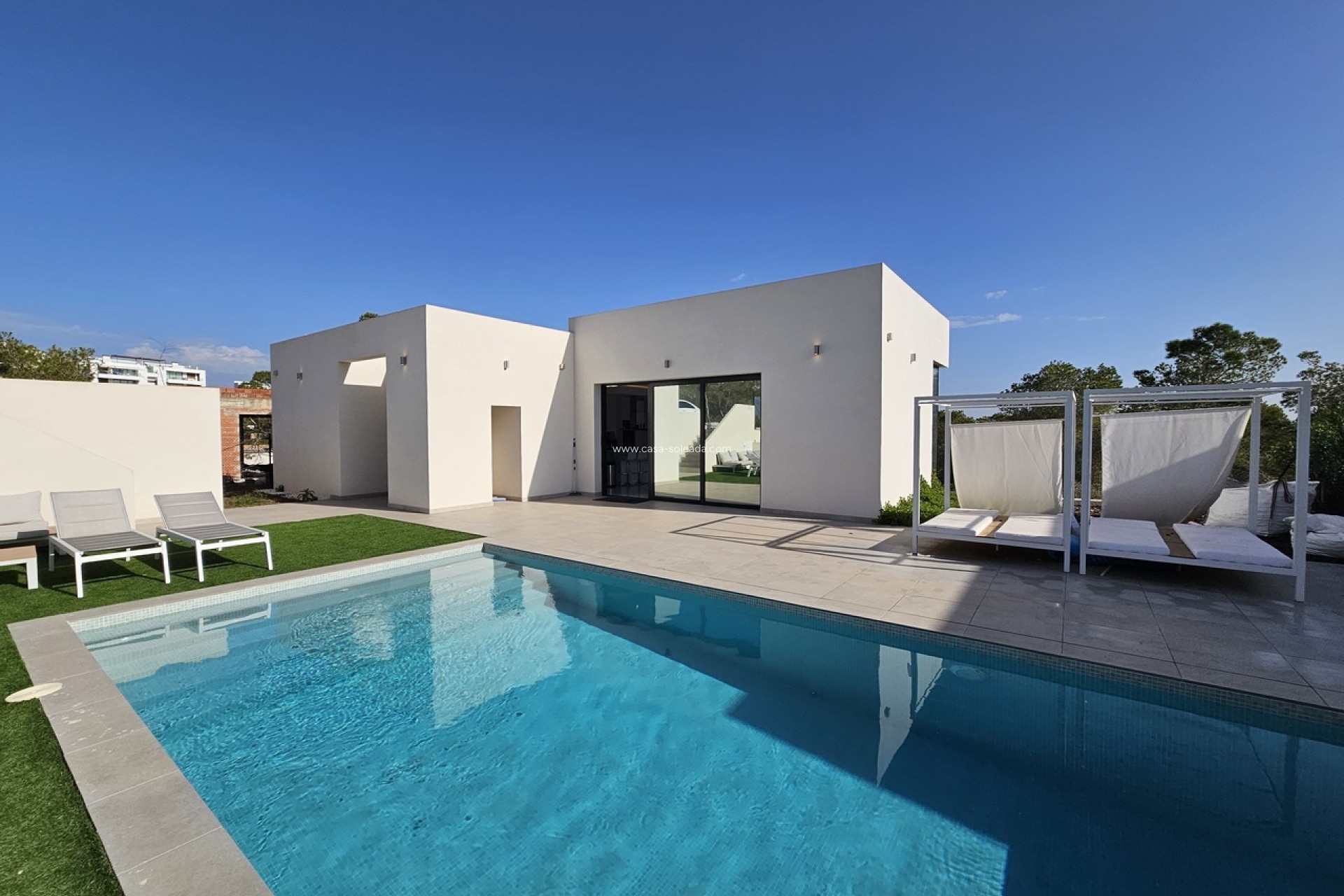 Reventa - Villa - Las Colinas Golf Resort