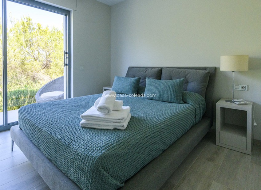 Reventa - Villa - Las Colinas Golf Resort