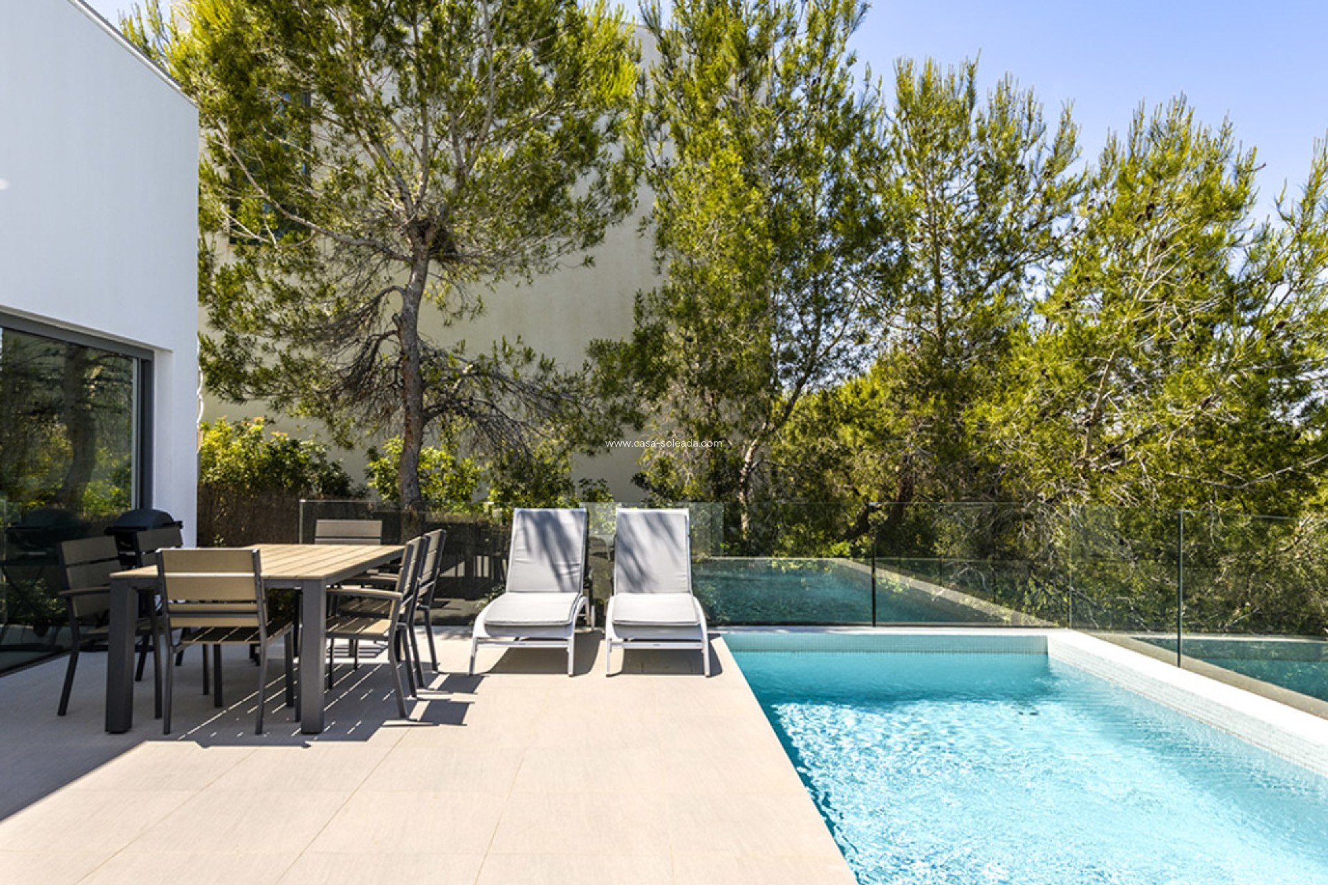 Reventa - Villa - Las Colinas Golf Resort