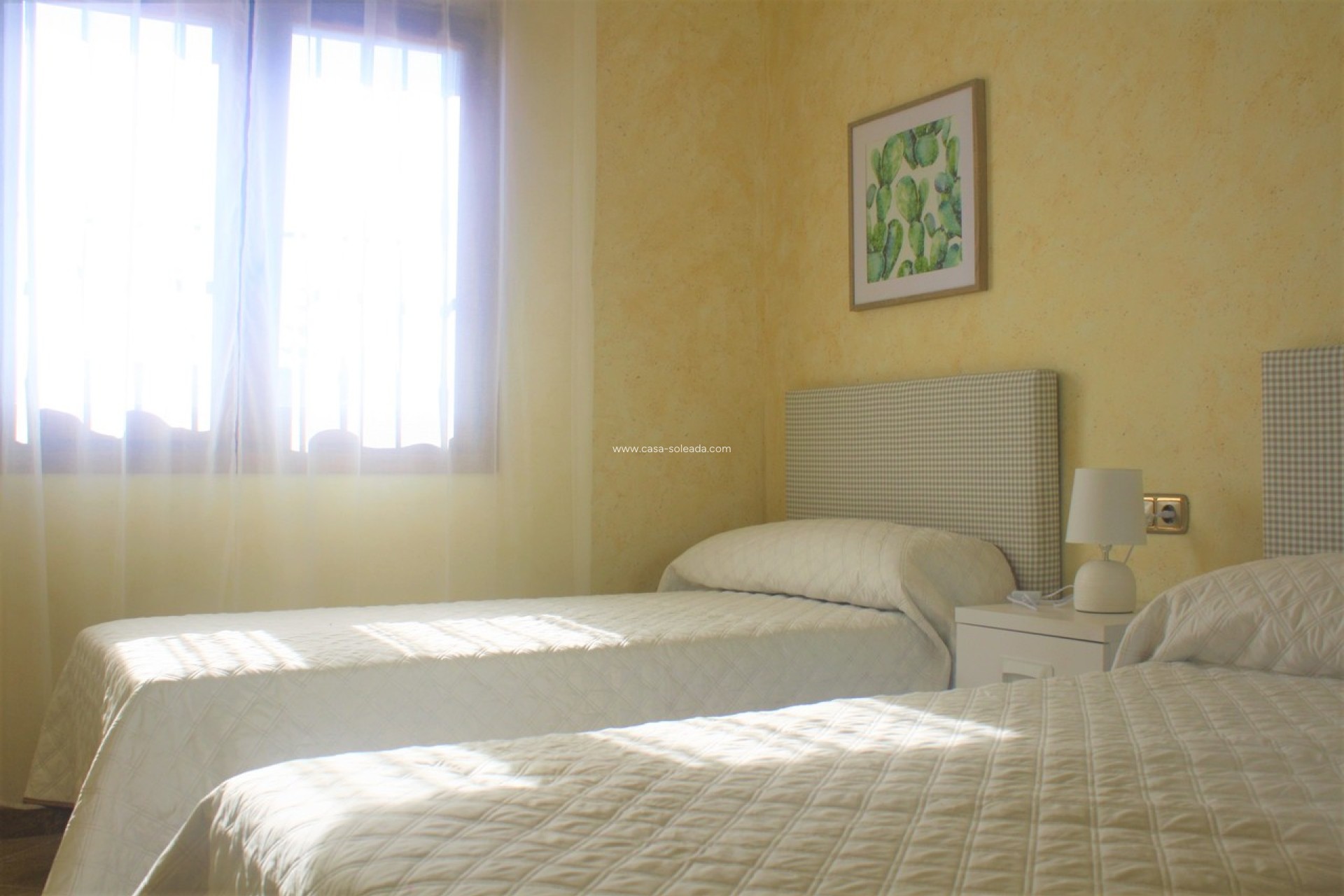 Reventa - Villa - Los Altos