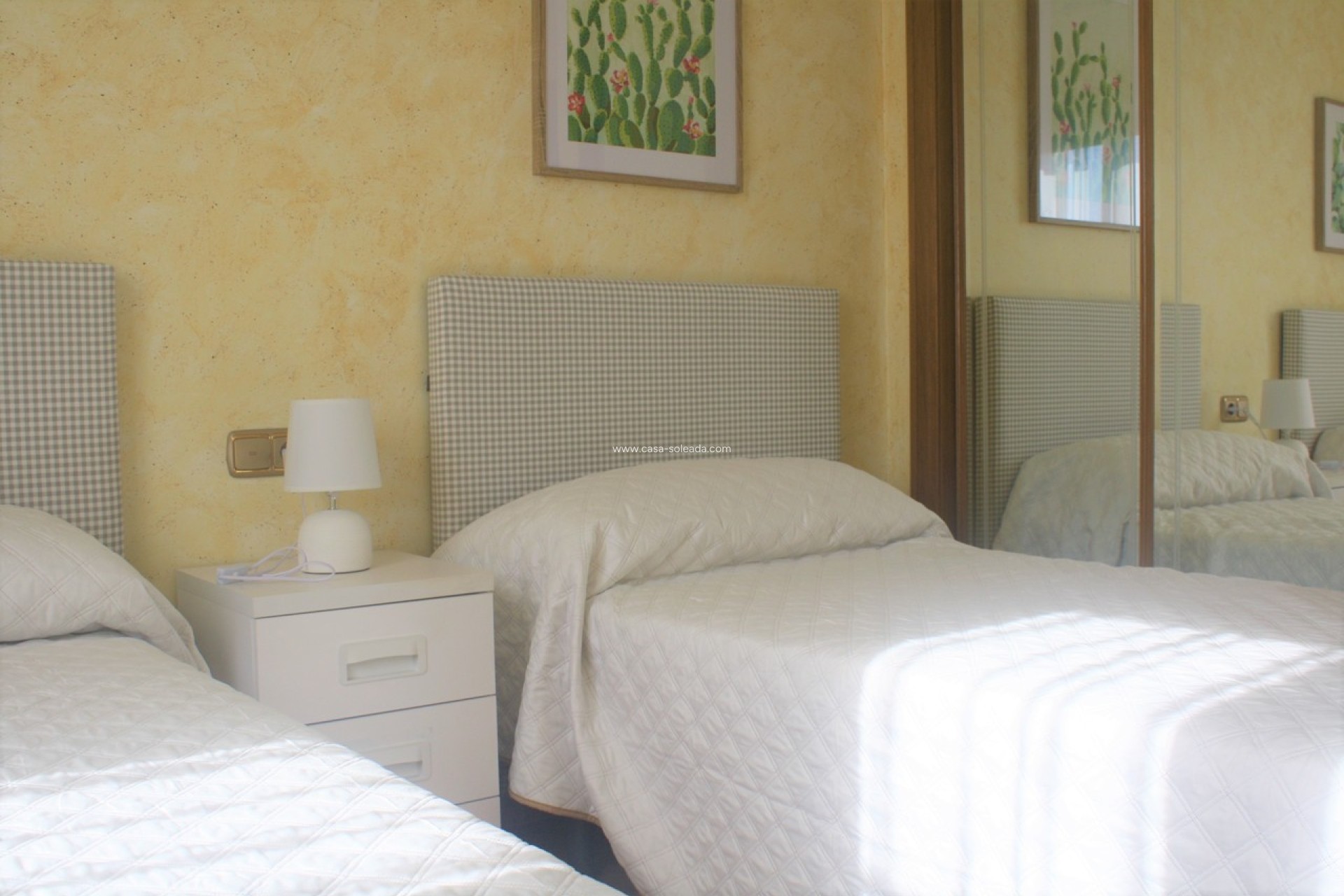 Reventa - Villa - Los Altos