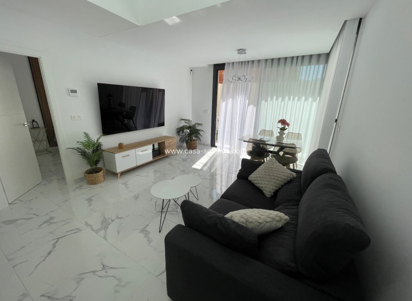 Reventa - Villa - Los Montesinos - Costa Blanca