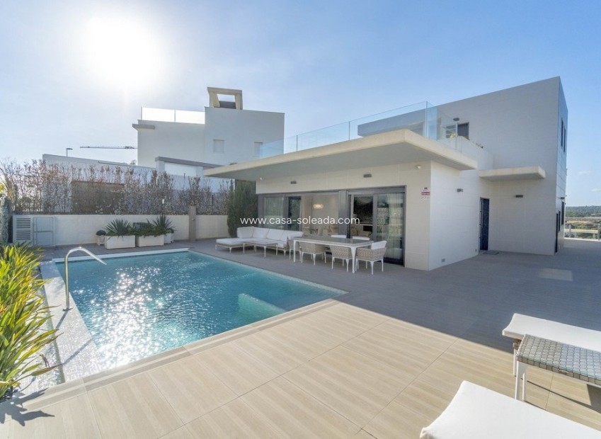 Reventa - Villa - Orihuela Costa - Agua Marina