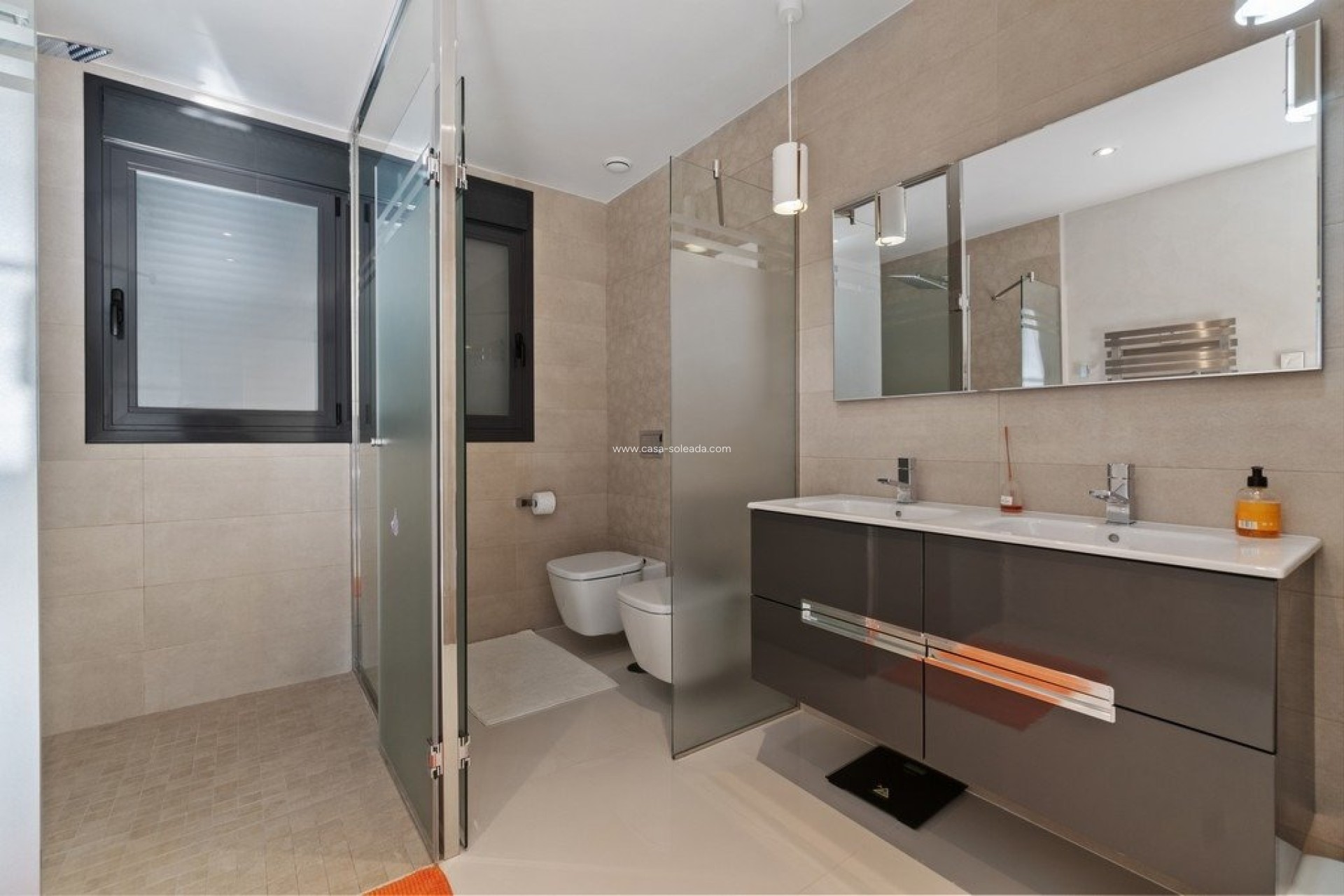 Reventa - Villa - Orihuela Costa - Agua Marina