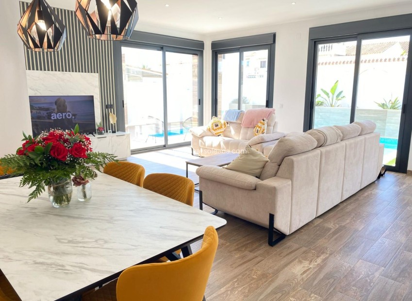 Reventa - Villa - Orihuela Costa - Costa Blanca