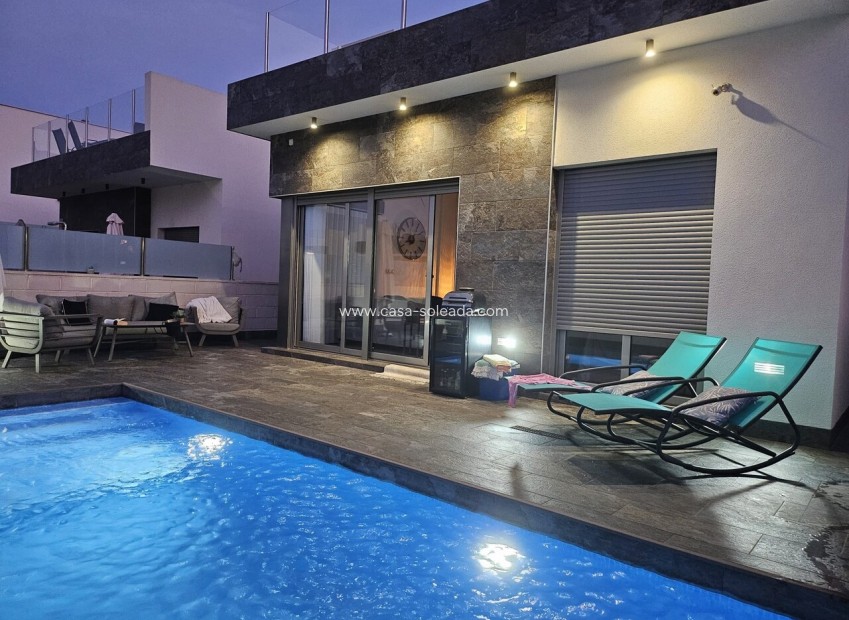 Reventa - Villa - Orihuela Costa - Costa Blanca