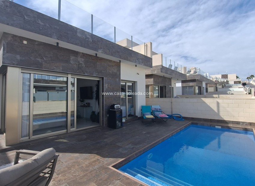 Reventa - Villa - Orihuela Costa - Costa Blanca