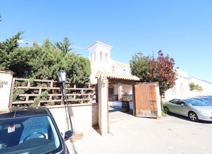 Reventa - Villa - Orihuela Costa - La Zenia