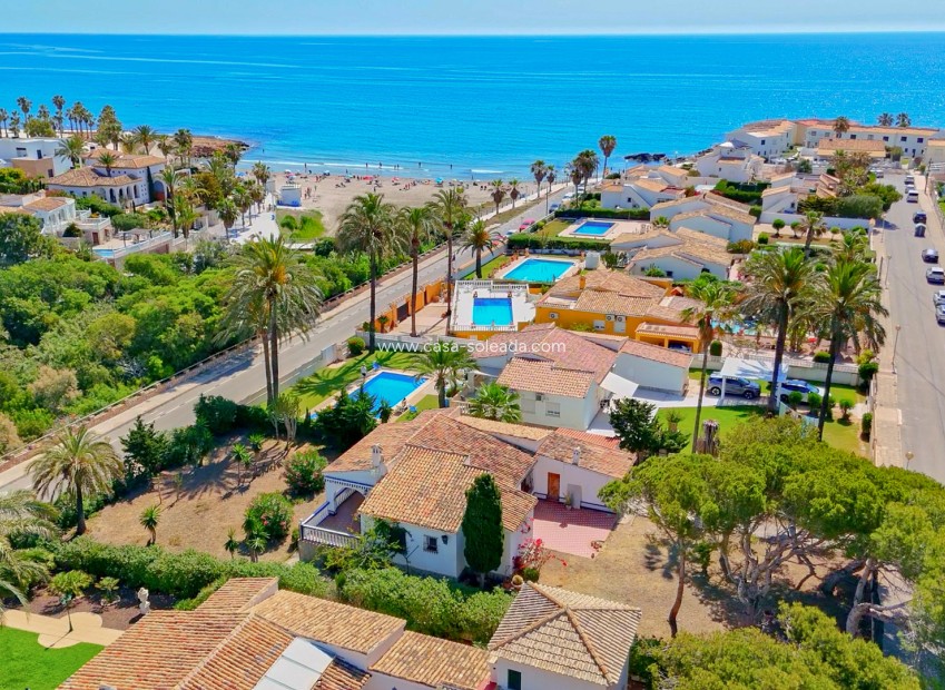 Reventa - Villa - Orihuela Costa - Playa Flamenca