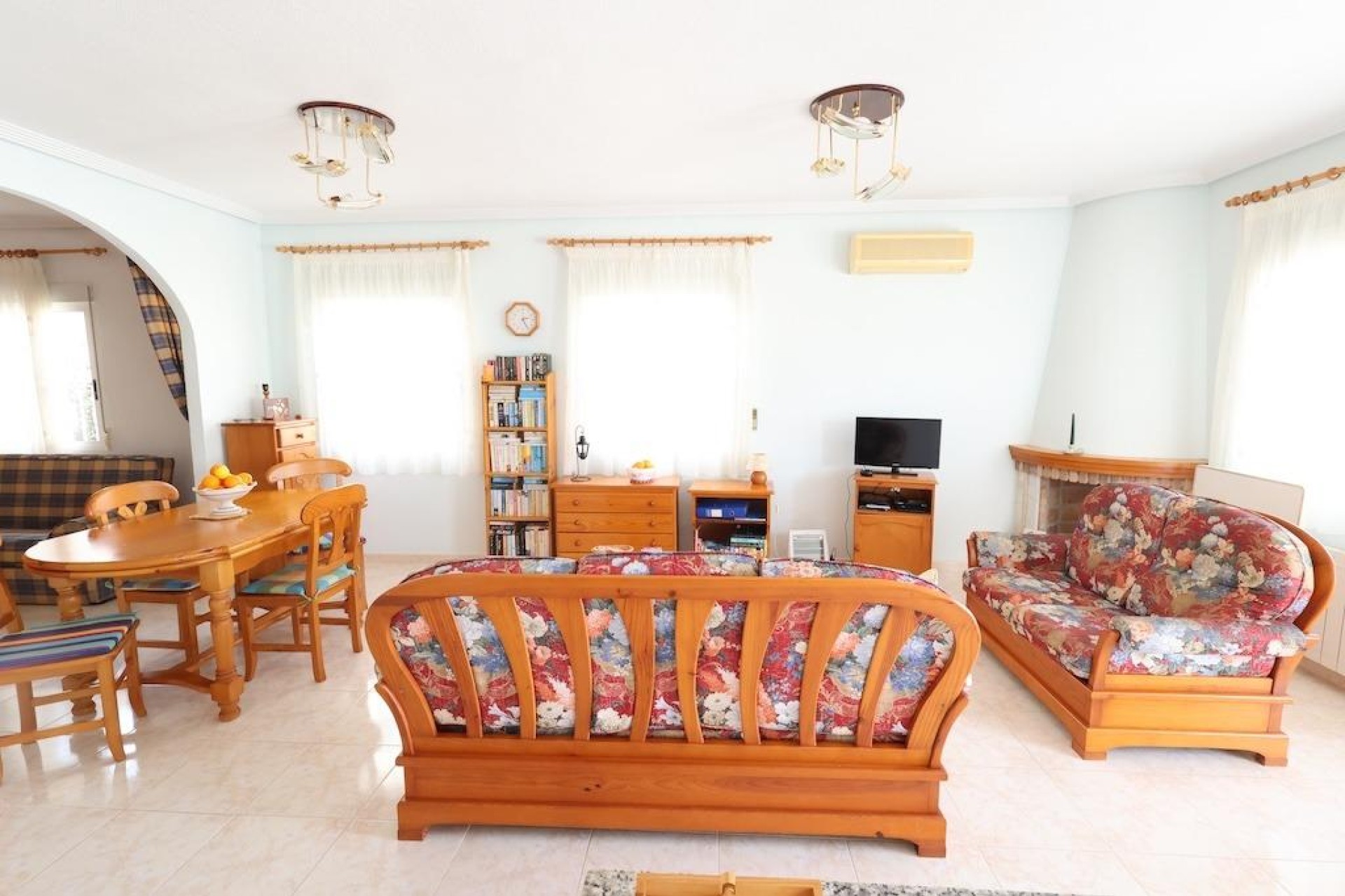 Reventa - Villa - Orihuela - Inland