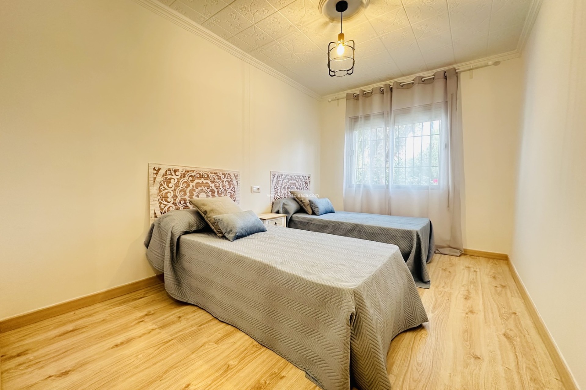 Reventa - Villa - Orihuela - Inland