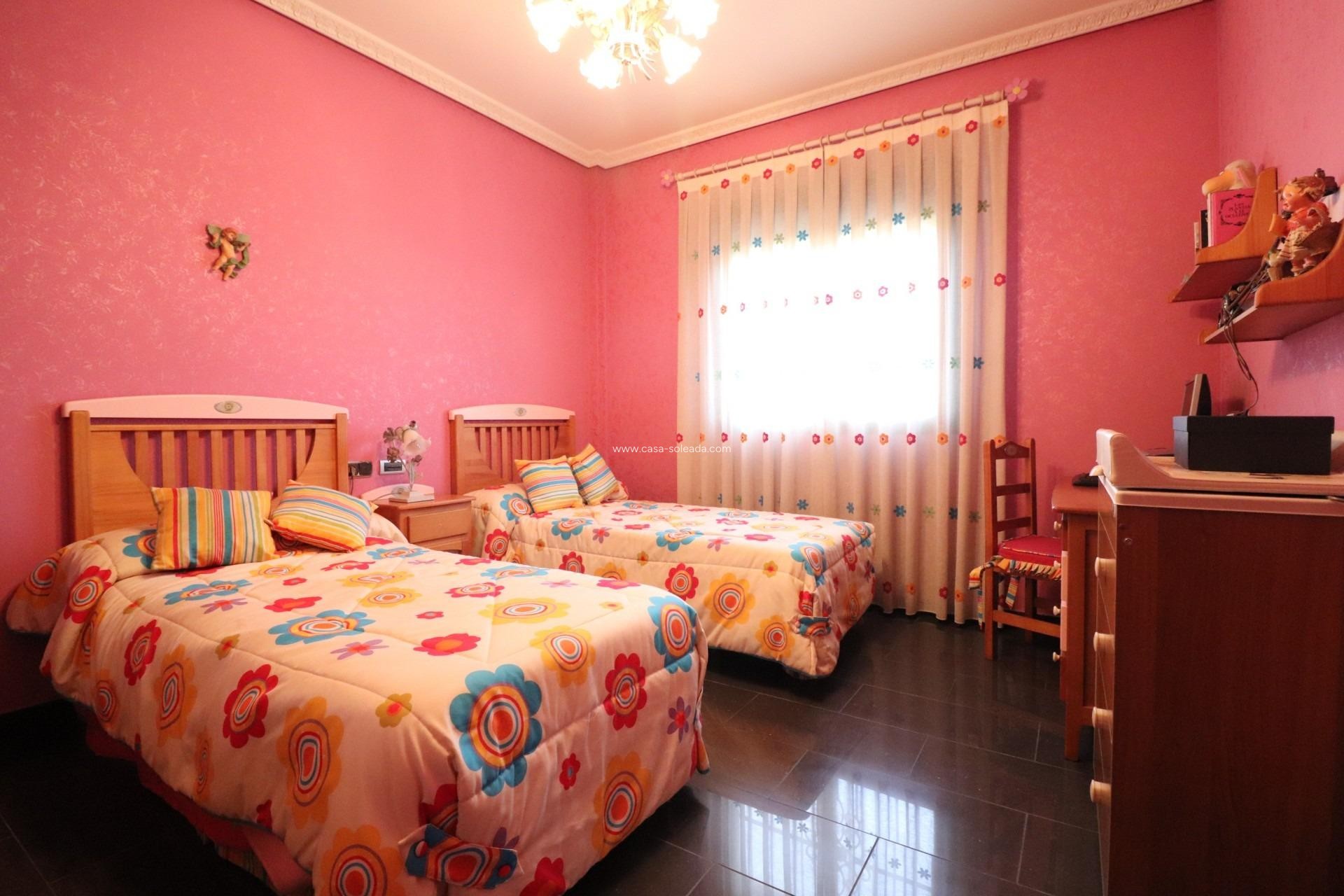 Reventa - Villa - Orihuela - La Campaneta
