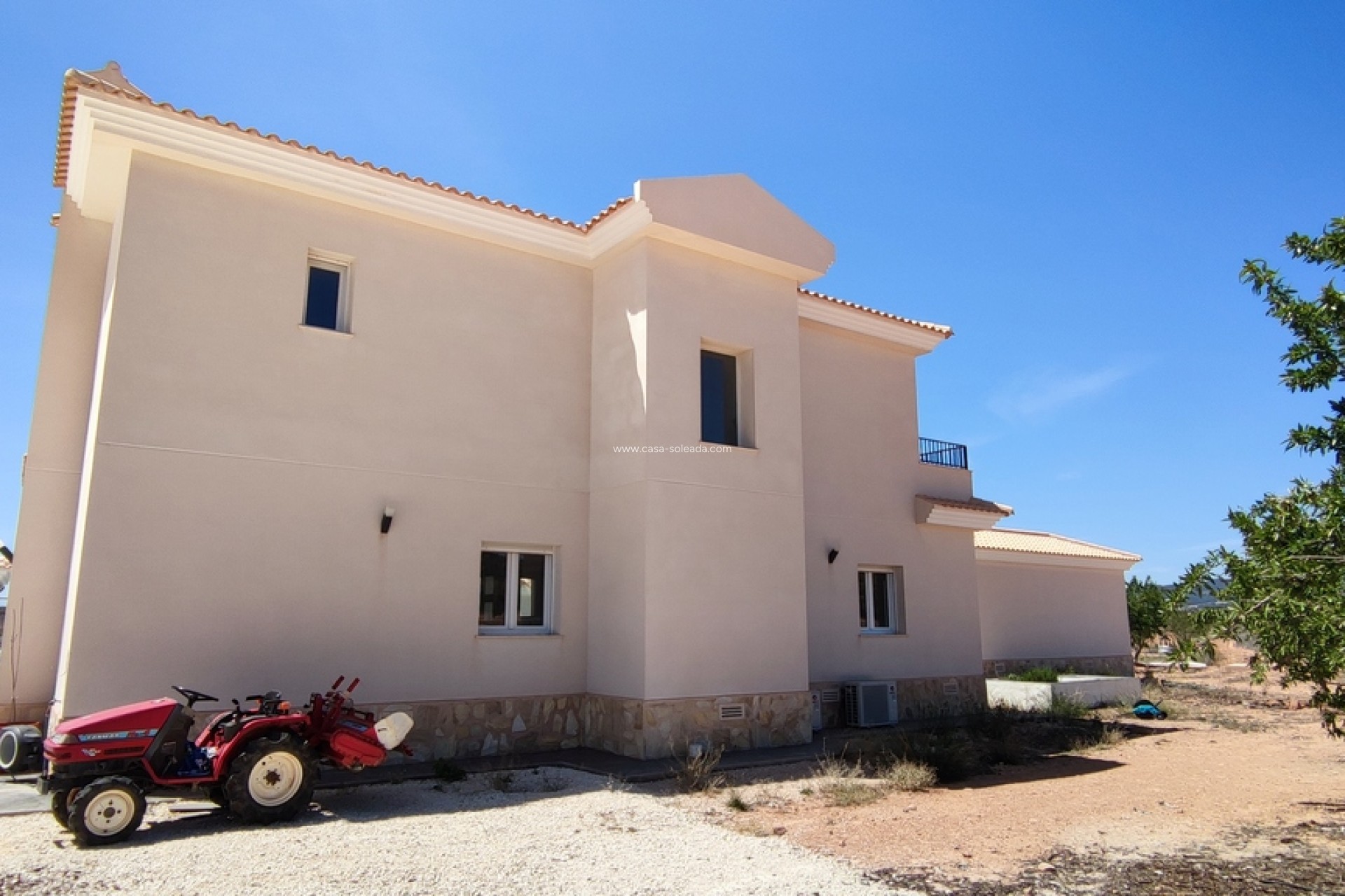 Reventa - Villa - Pinoso - Inland