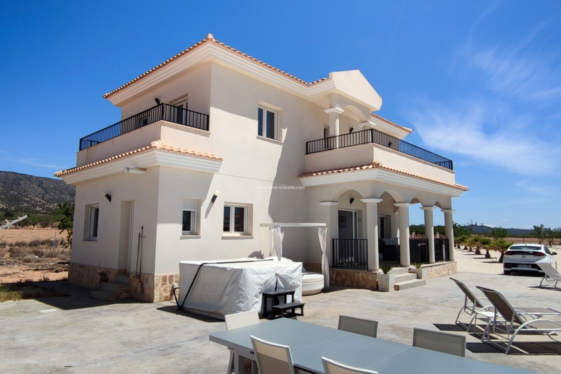 Reventa - Villa - Pinoso - Inland