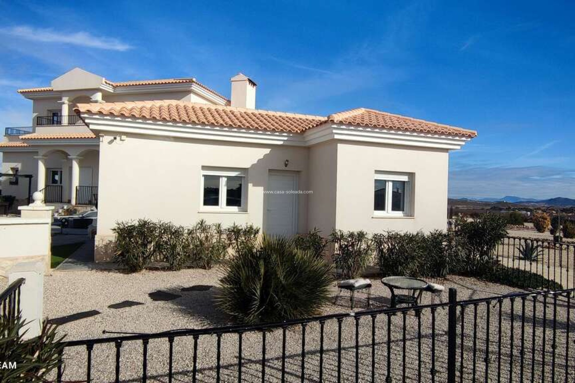 Reventa - Villa - Pinoso - Inland