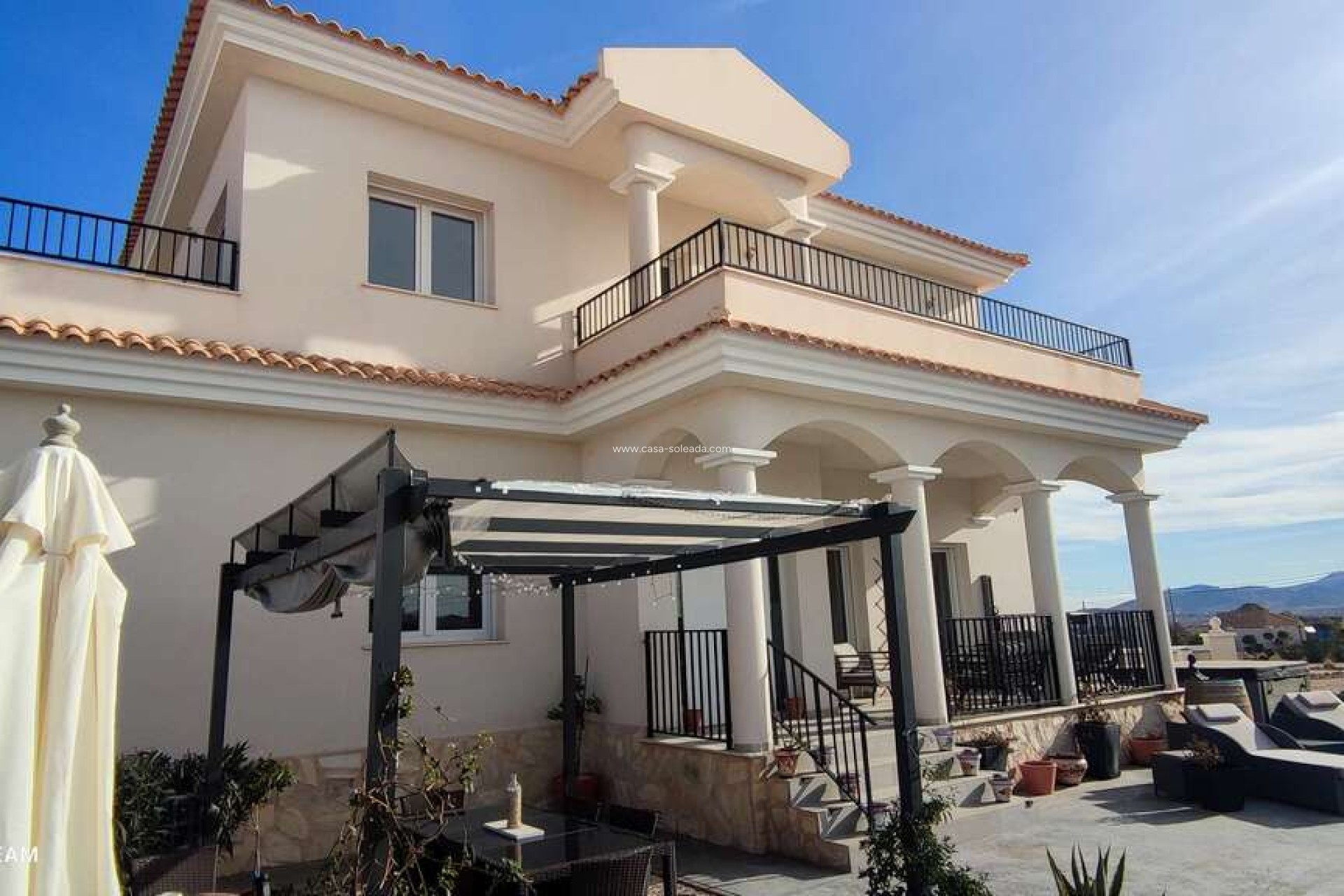 Reventa - Villa - Pinoso - Inland