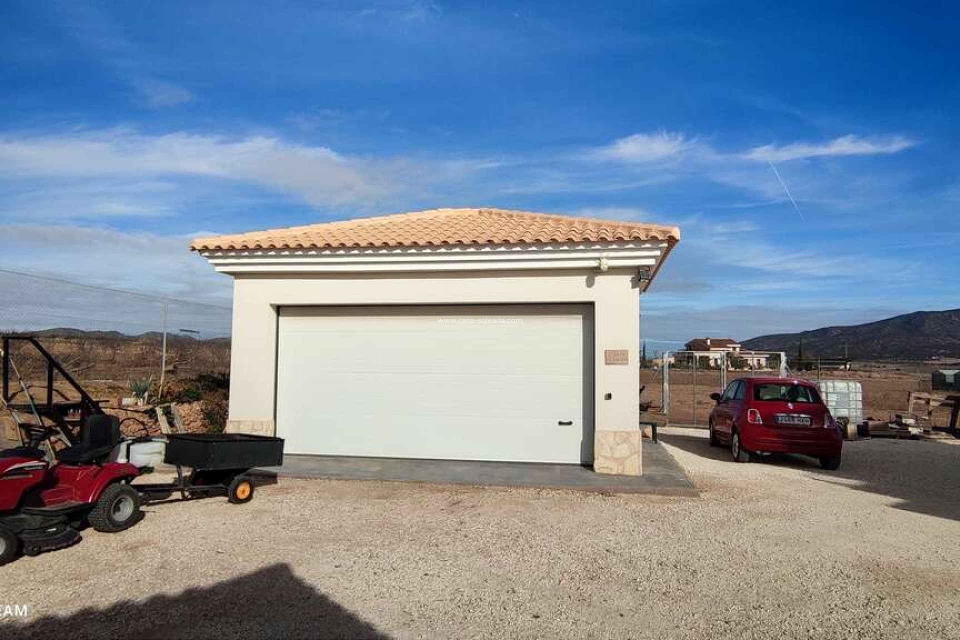 Reventa - Villa - Pinoso - Inland
