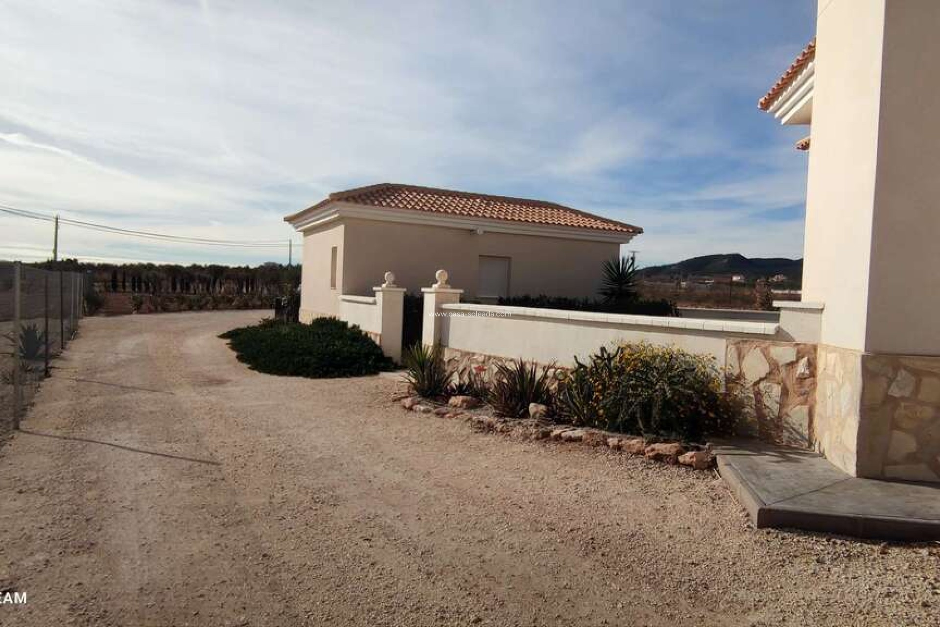 Reventa - Villa - Pinoso - Inland