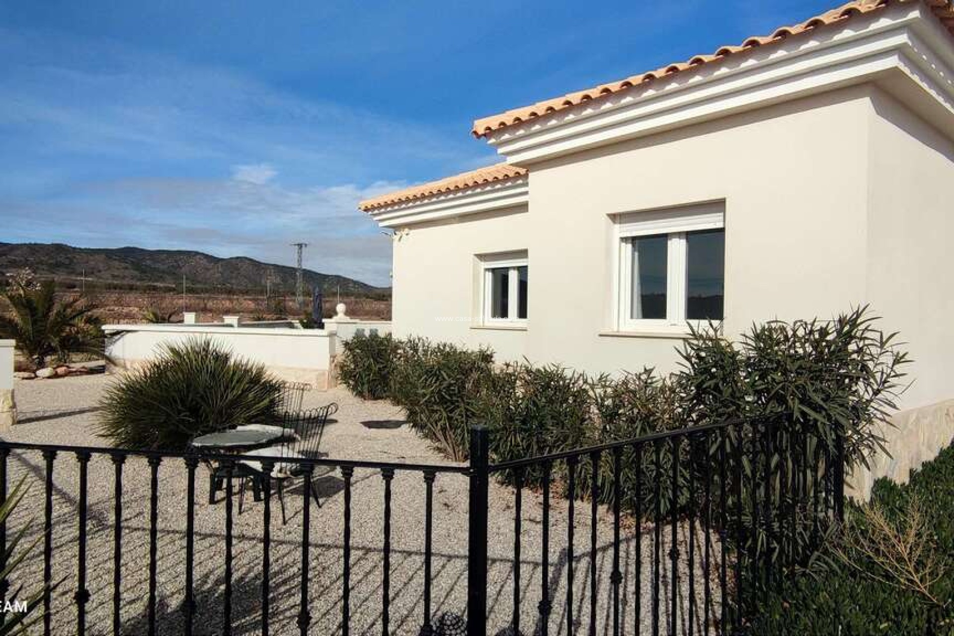 Reventa - Villa - Pinoso - Inland