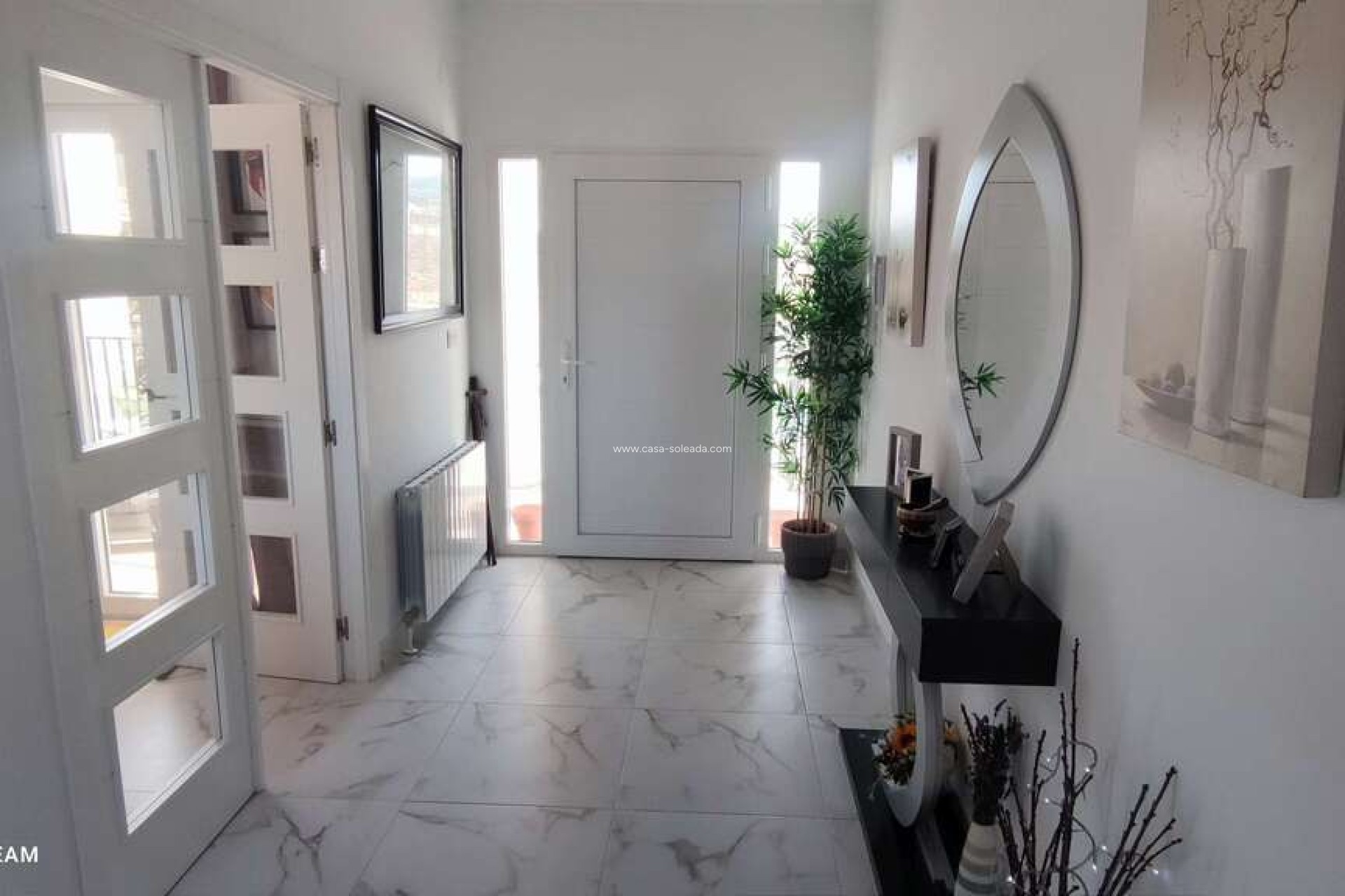 Reventa - Villa - Pinoso - Inland