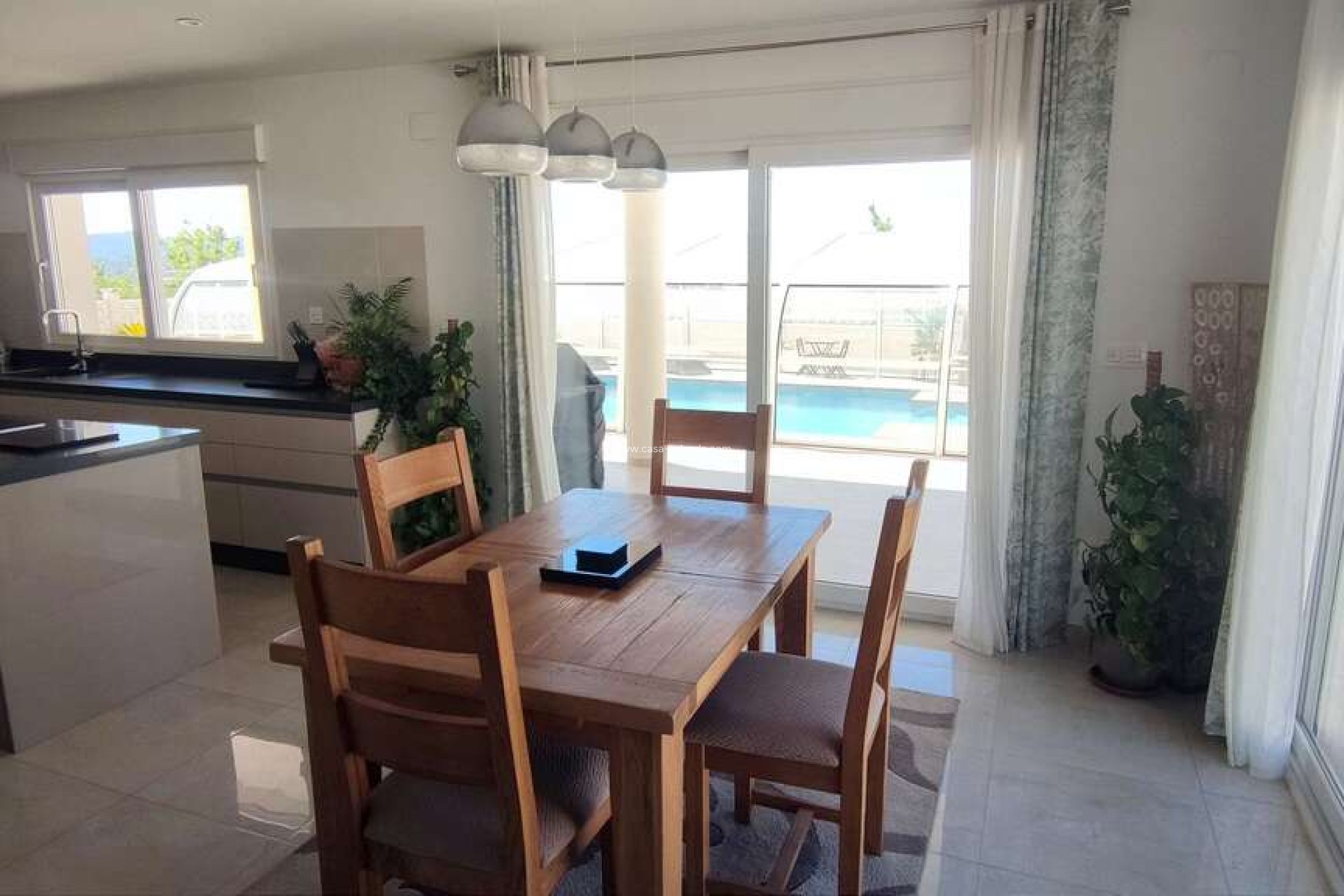 Reventa - Villa - Pinoso - Inland