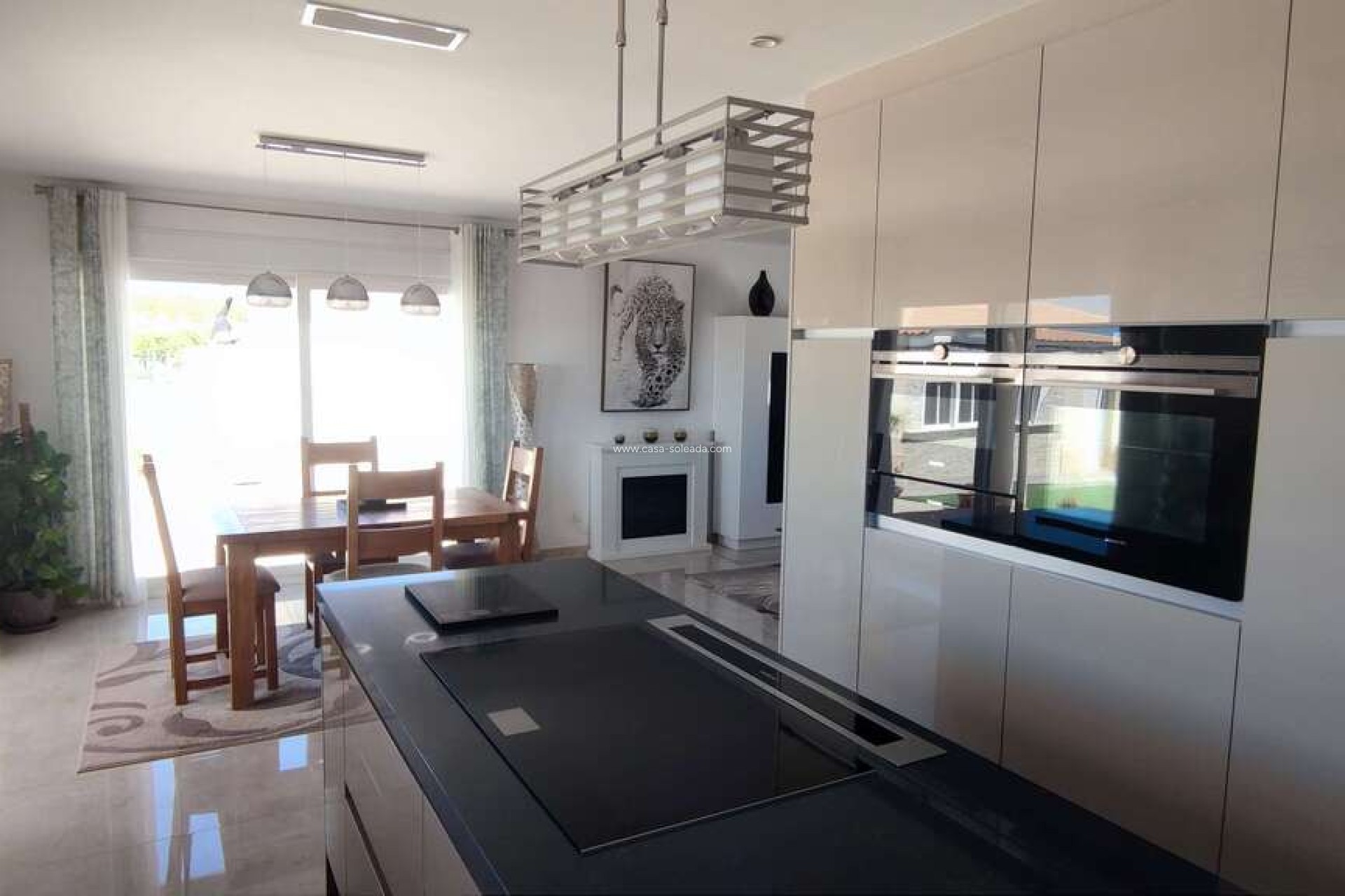 Reventa - Villa - Pinoso - Inland