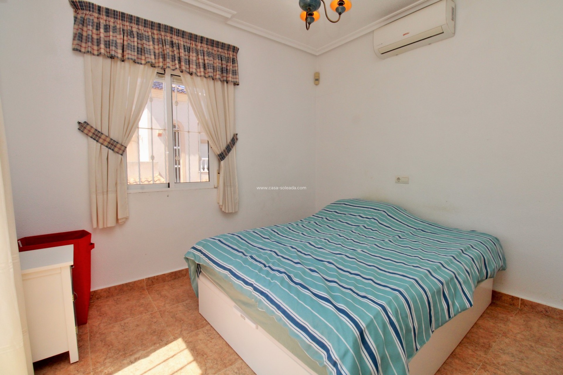 Reventa - Villa - Playa Flamenca
