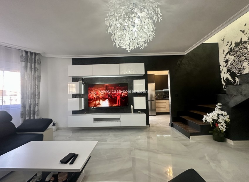 Reventa - Villa - Punta Prima