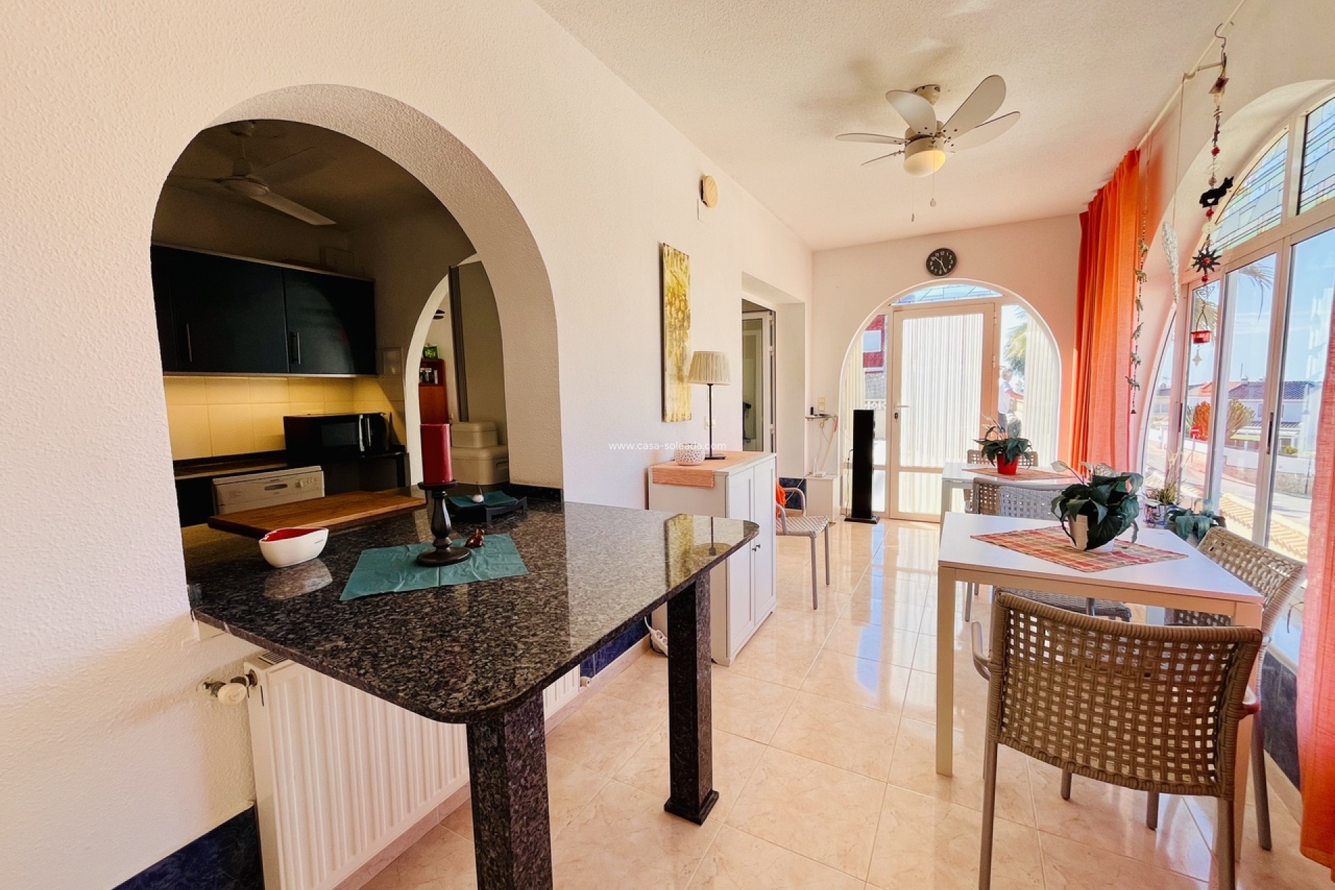 Reventa - Villa - San Miguel de Salinas - Inland