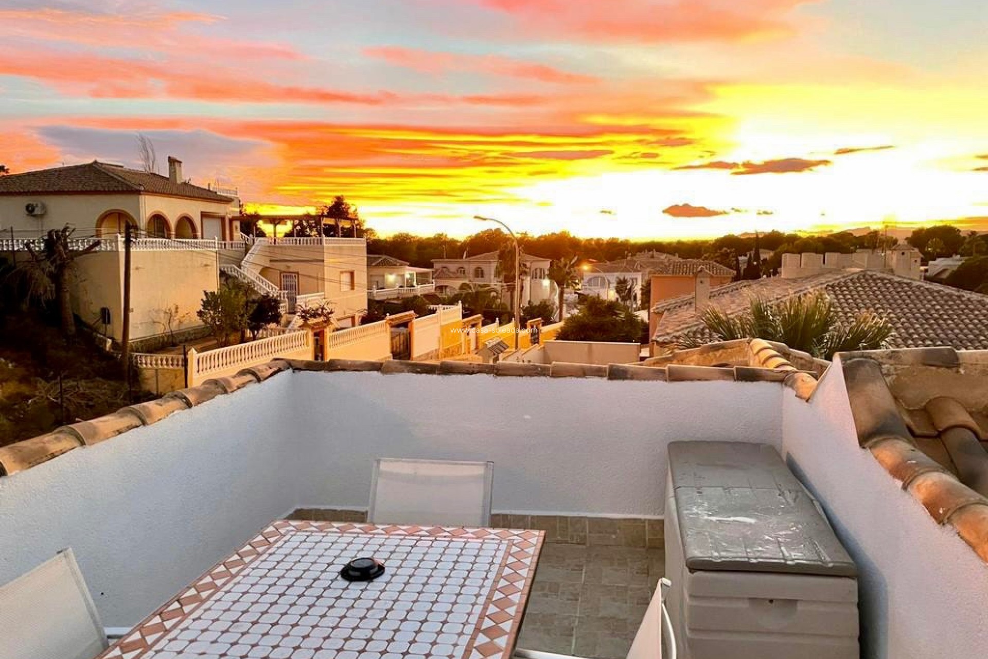 Reventa - Villa - San Miguel de Salinas - Inland