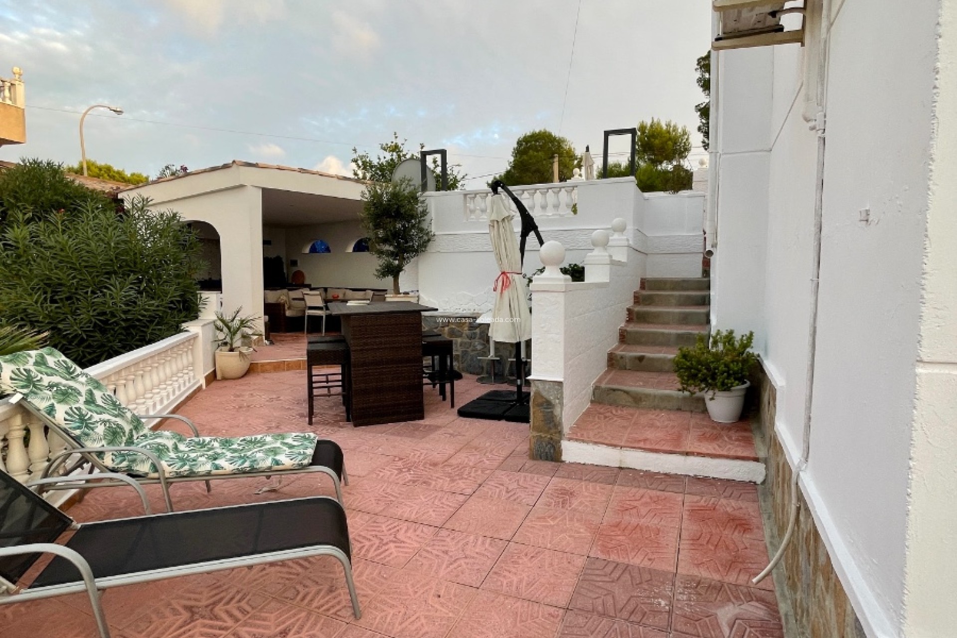 Reventa - Villa - San Miguel de Salinas - Inland