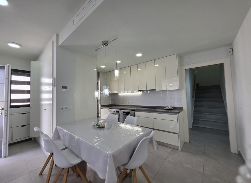 Reventa - Villa - San Pedro del Pinatar - Villa Alegría