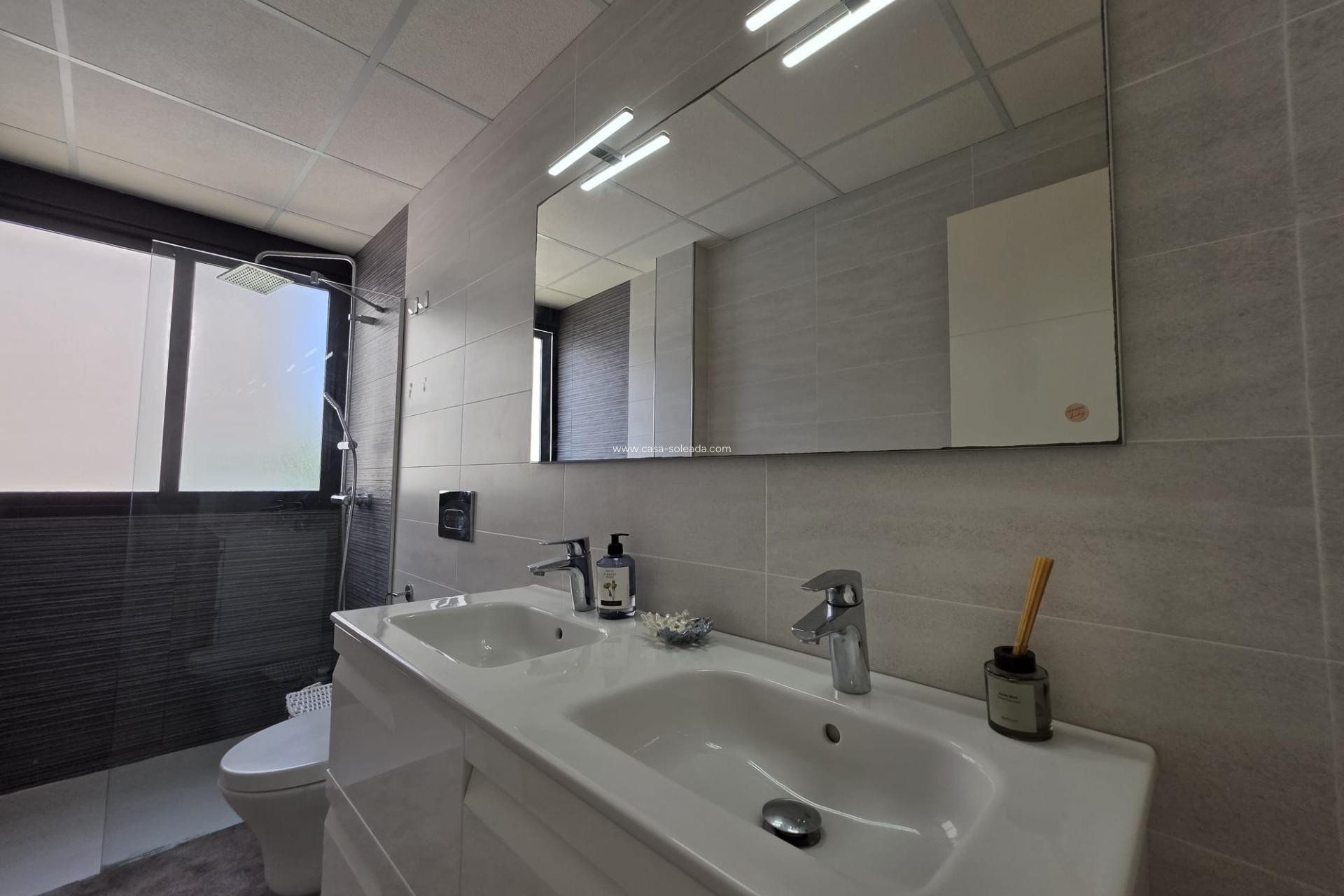 Reventa - Villa - San Pedro del Pinatar - Villa Alegría