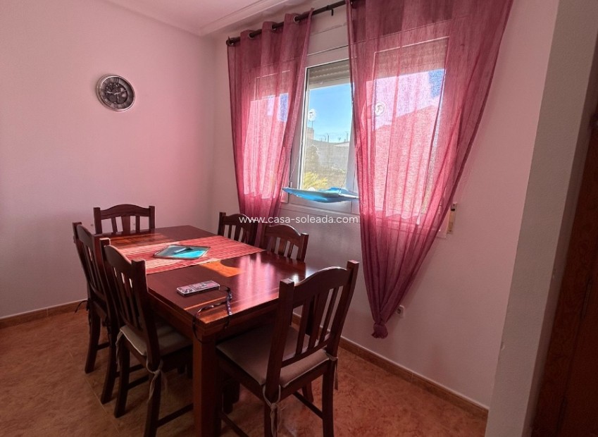 Reventa - Villa - Torremendo
