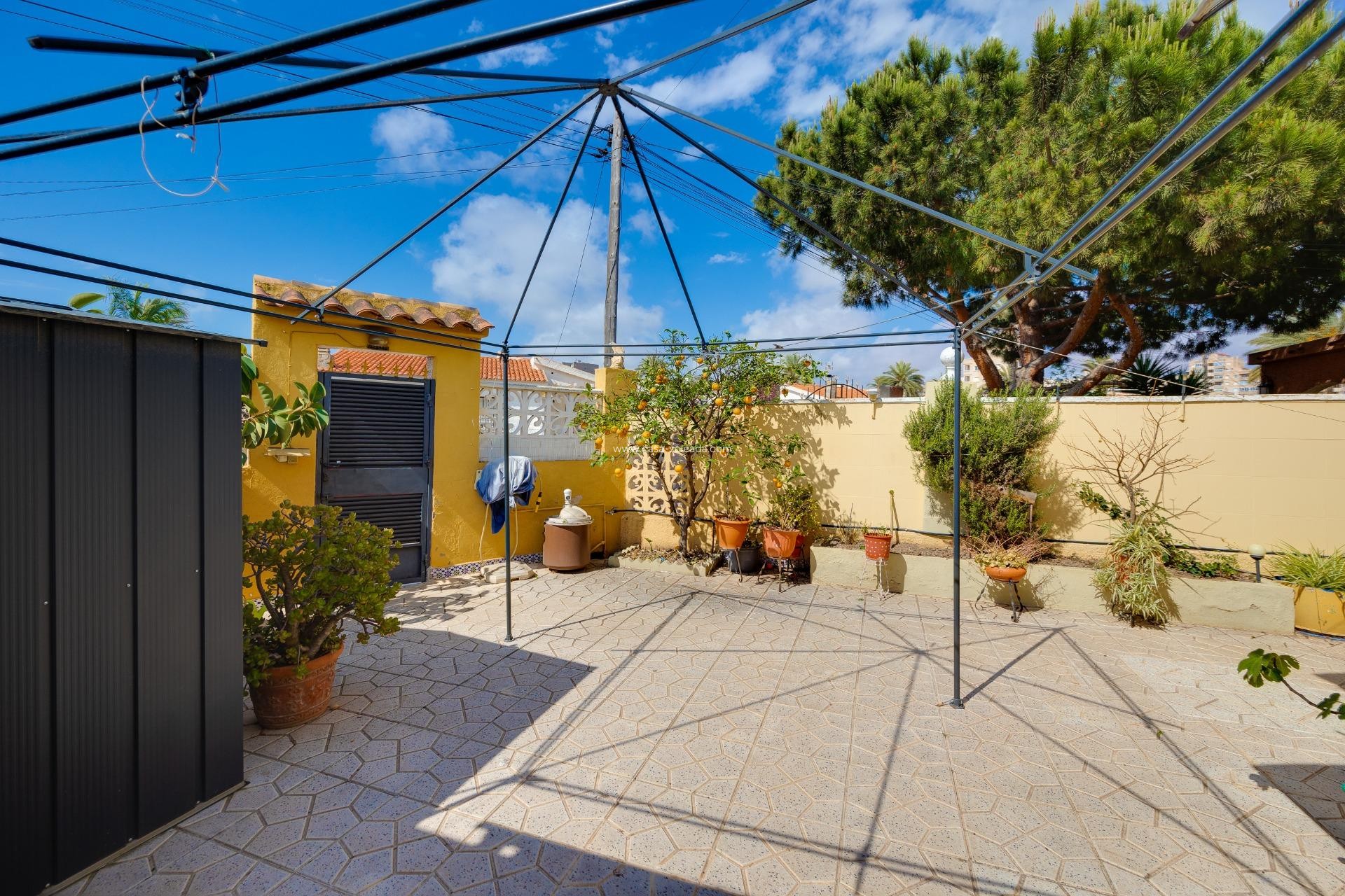Reventa - Villa - Torrevieja - Aguas nuevas