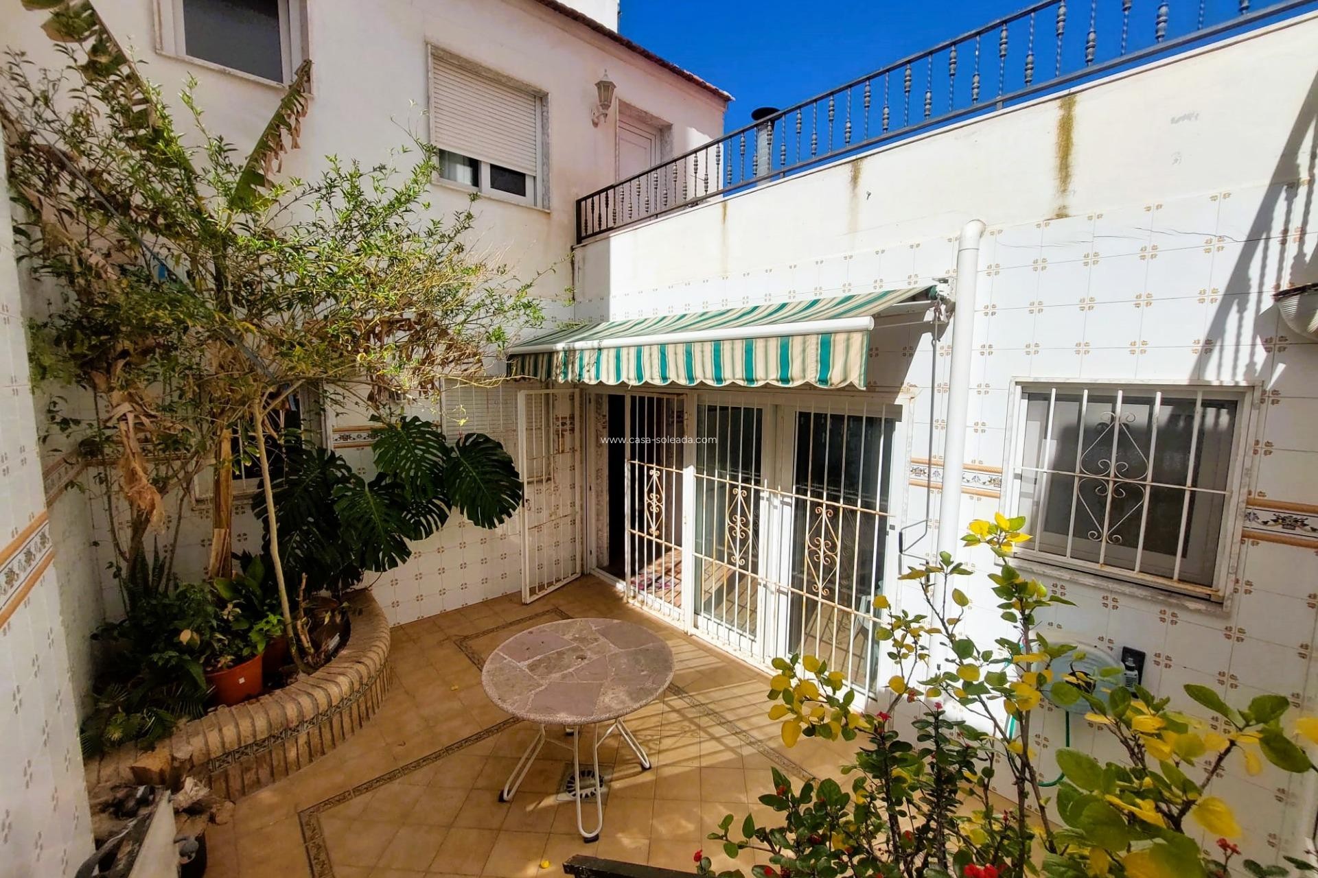 Reventa - Villa - Torrevieja - Center