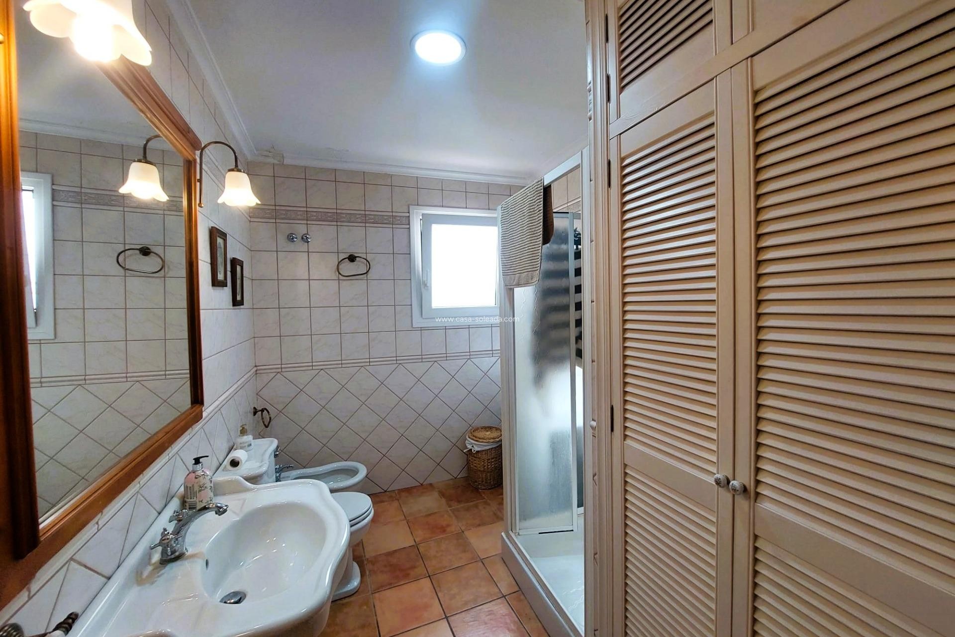Reventa - Villa - Torrevieja - Center