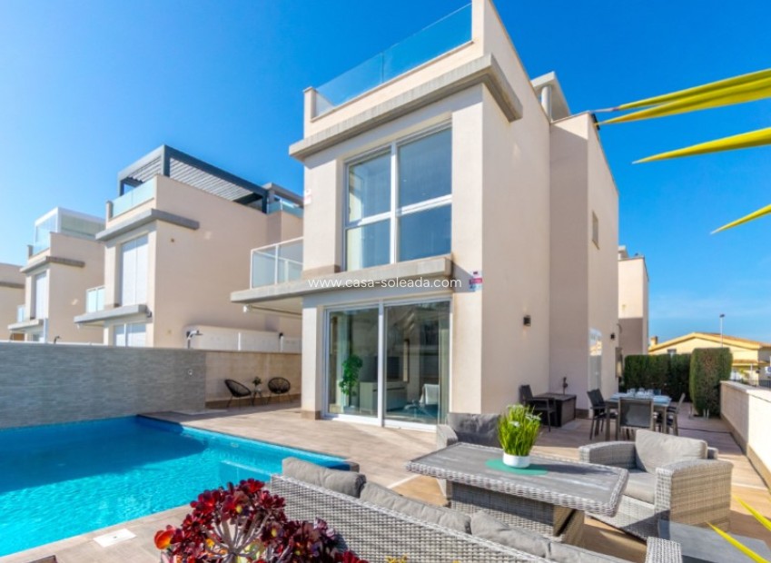 Reventa - Villa - Torrevieja - Costa Blanca