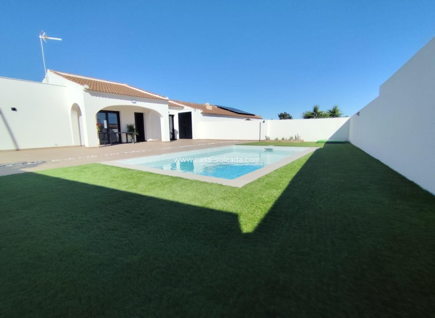 Reventa - Villa - Torrevieja - Los Balcones