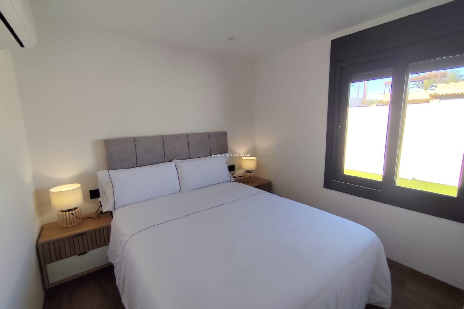 Reventa - Villa - Torrevieja - Los Balcones