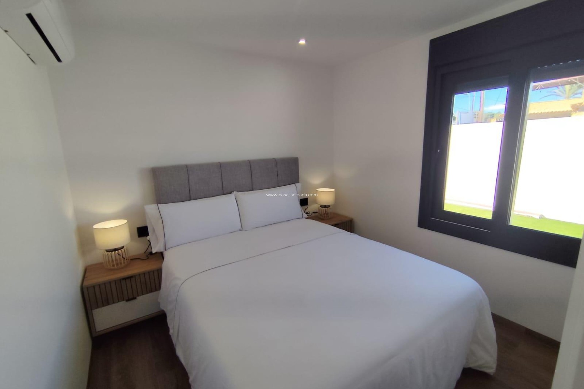 Reventa - Villa - Torrevieja - Los Balcones