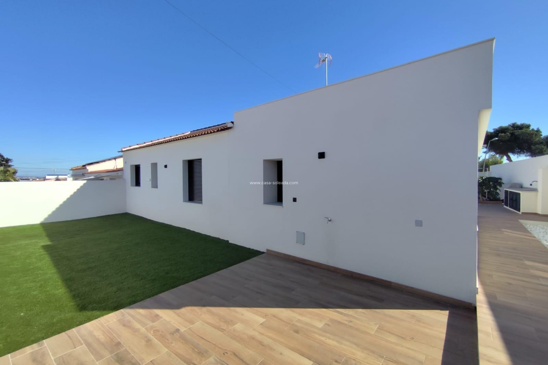 Reventa - Villa - Torrevieja - Los Balcones